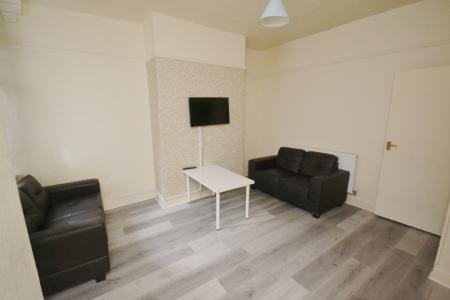 4 bedroom Terraced House to let in Milnthorpe Street, Salford, M6