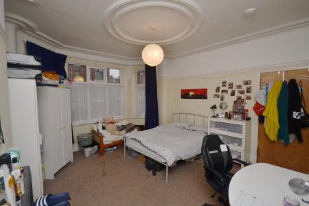 5 bedroom Terraced House to let in Milverton Road, Victoria Park, Manchester, M14