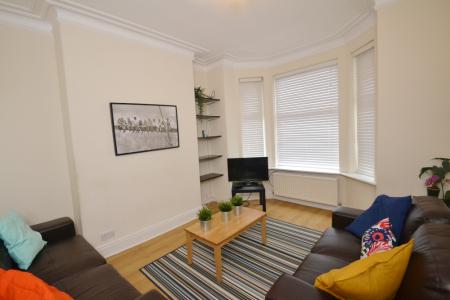 4 bedroom Terraced House to let in Albion Road, Fallowfield, Manchester, M14