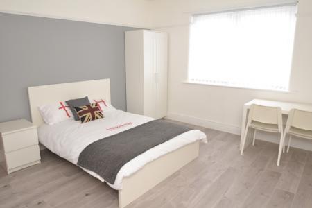 3 bedroom Duplex to let in Mauldeth Road West, Withington, Manchester, M20