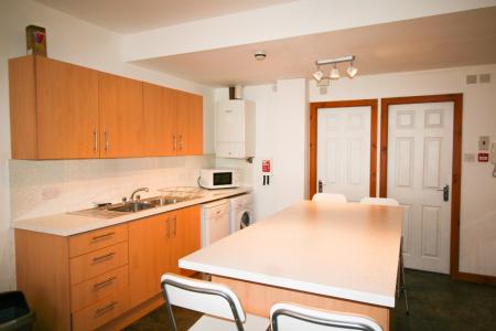 8 bedroom Terraced House to let in Brailsford Road, Fallowfield, Manchester, M14