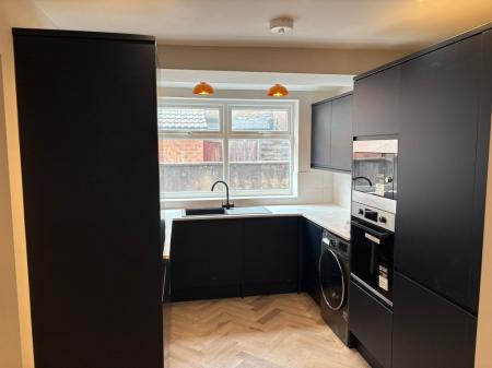 5 bedroom Terraced House to let in Braemar Road, Fallowfield, Manchester, M14