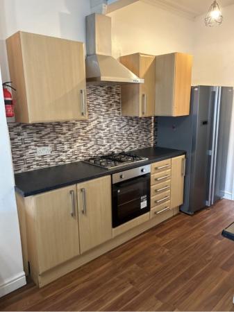 6 bedroom Semi-detached house to let in Berkeley Avenue, Victoria Park, Manchester, M14