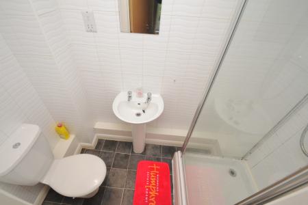 2 bedroom Flat to let in Percy Street, Hulme, Manchester, M15