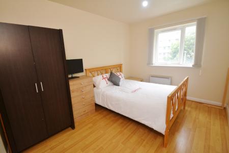 2 bedroom Flat to let in Percy Street, Hulme, Manchester, M15