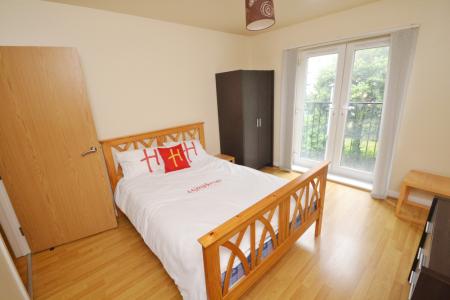 2 bedroom Flat to let in Percy Street, Hulme, Manchester, M15