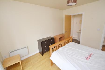 2 bedroom Flat to let in Percy Street, Hulme, Manchester, M15