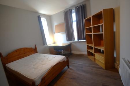 4 bedroom Terraced House to let in Carill Drive, Fallowfield, Manchester, M14