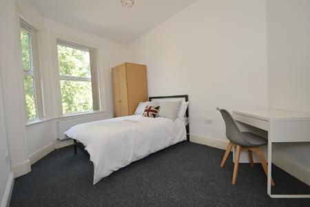 4 bedroom Terraced House to let in Carill Drive, Fallowfield, Manchester, M14