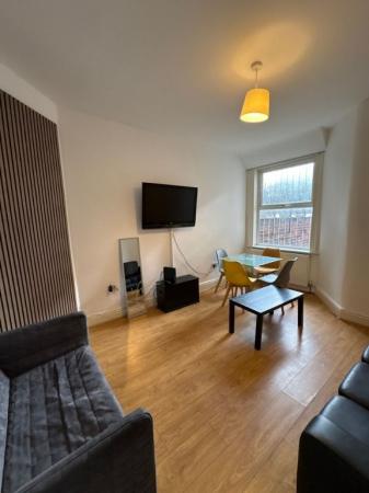 4 bedroom Terraced House to let in Carill Drive, Fallowfield, Manchester, M14