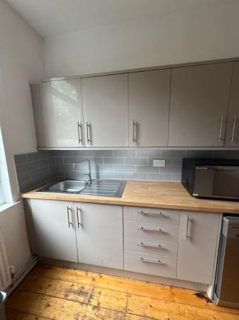 6 bedroom End of terrace house to let in Lausanne Road, Withington, Manchester, M20