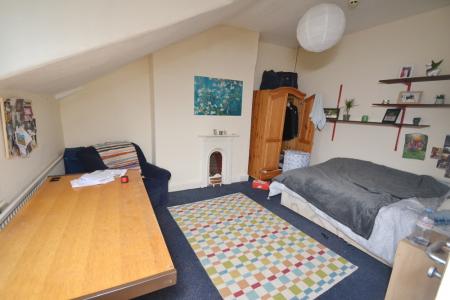7 bedroom Terraced House to let in Brunswick Road, Withington, Manchester, M20
