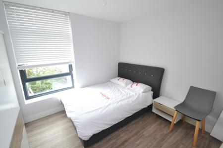 6 bedroom Flat to let in Standish Road, Fallowfield, Manchester, M14
