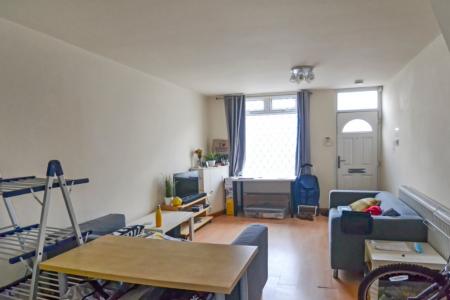 2 bedroom Terraced House to let in Damien Street, Levenshulme, Manchester, M12