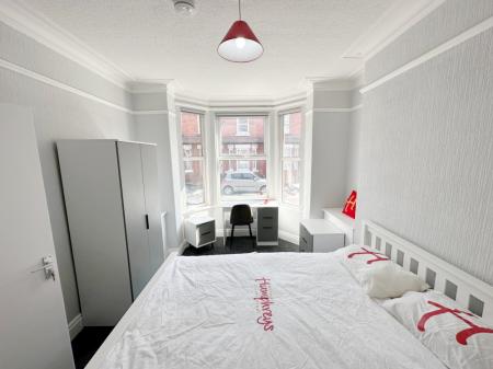4 bedroom Terraced House to let in Furness road, Fallowfield, Manchester, M14