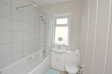 5 bedroom Semi-detached house to let in Trafalgar Road, Salford, M6