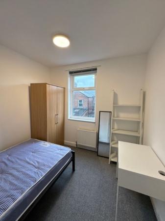 5 bedroom Terraced House to let in Cawdor road, Fallowfield, Manchester, M14