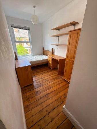 5 bedroom Terraced House to let in Davenport Avenue, Withington, Manchester, M20