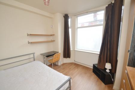5 bedroom Terraced House to let in Filey Road, Fallowfield, Manchester, M14