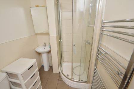 5 bedroom Terraced House to let in Filey Road, Fallowfield, Manchester, M14