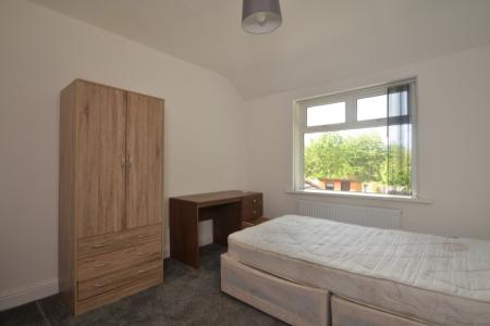 4 bedroom Detached house to let in Finchley Road, Fallowfield, Manchester, M14