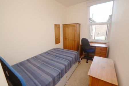 6 bedroom Detached house to let in Mauldeth Road, Fallowfield, Manchester, M14