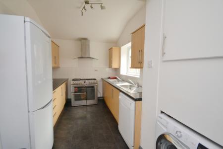 5 bedroom Terraced House to let in Moseley Road, Fallowfield, Manchester, M14