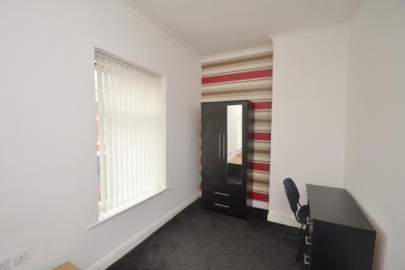 4 bedroom Terraced House to let in Nichols Street, Salford, M6