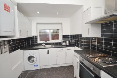 4 bedroom Terraced House to let in Nichols Street, Salford, M6