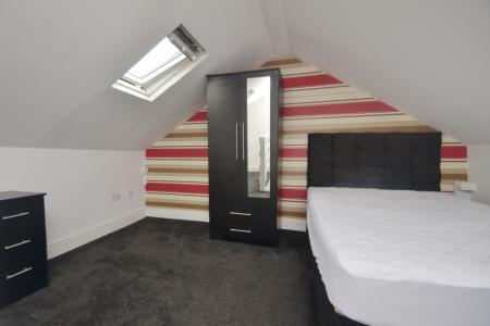 4 bedroom Terraced House to let in Nichols Street, Salford, M6