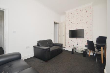 4 bedroom Terraced House to let in Nichols Street, Salford, M6