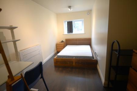 Wellington Road, Fallowfield, Manchester, M14