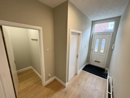 5 bedroom End of terrace house to let in Hill Street, Withington, Manchester, M20