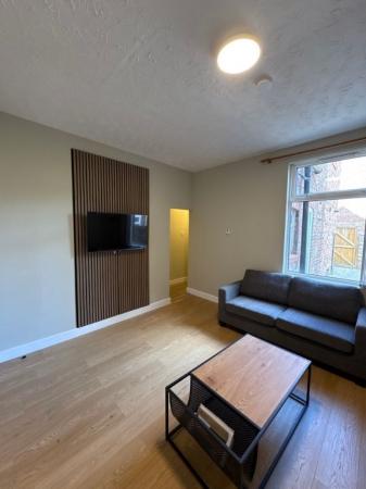 5 bedroom End of terrace house to let in Hill Street, Withington, Manchester, M20