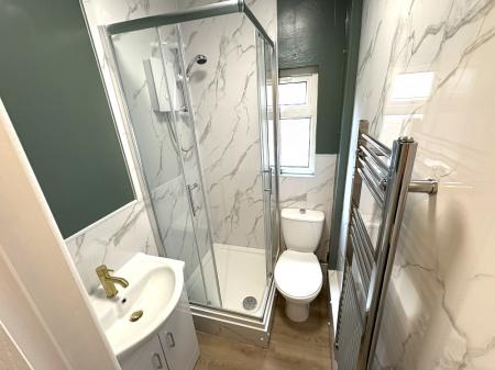 5 bedroom End of terrace house to let in Hill Street, Withington, Manchester, M20