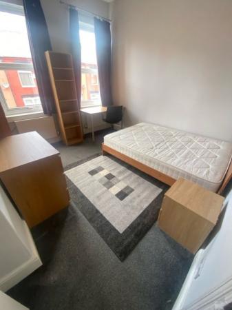 3 bedroom Terraced House to let in Brailsford Road, Fallowfield, Manchester, M14