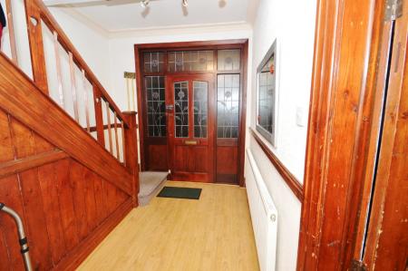 4 bedroom Semi-detached house to let in Elmsmere Road, Didsbury, Manchester, M20