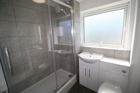 2 bedroom Flat to let in Slade Lane, Manchester, M19
