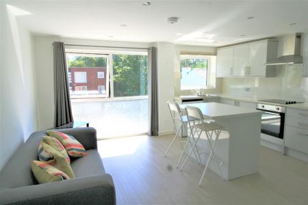 Slade Lane, Manchester, M19