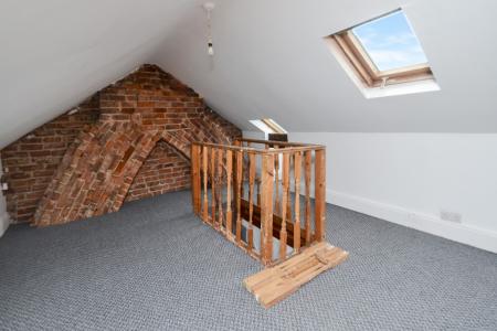 4 bedroom Terraced House for sale in Barff Road, Salford, M5