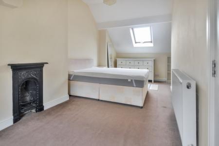 4 bedroom Terraced House for sale in Davenport Avenue, Withington, Manchester, M20
