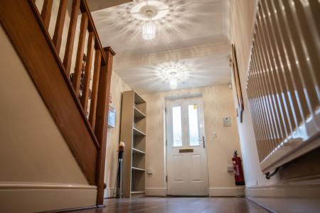 7 bedroom Town house to let in Denison Road, Victoria Park, Manchester, M14