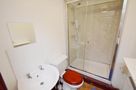 6 bedroom Terraced House to let in Standish Road, Fallowfield, Manchester, M14