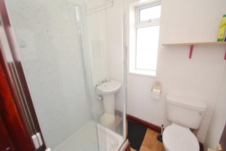 6 bedroom Terraced House to let in Standish Road, Fallowfield, Manchester, M14