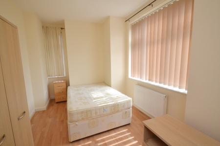 6 bedroom Terraced House to let in Upper Kent Road, Victoria Park, Manchester, M14