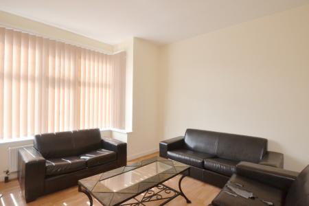 6 bedroom Terraced House to let in Upper Kent Road, Victoria Park, Manchester, M14
