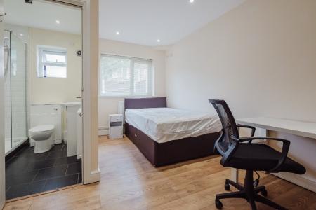 Redshaw Close, Fallowfield, Manchester, M14