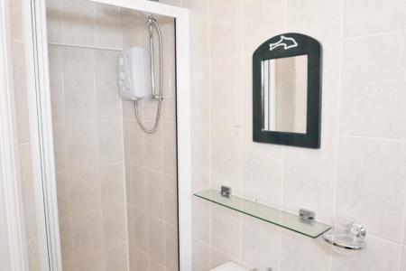 6 bedroom Terraced House to let in Chervil Close, Fallowfield, Manchester, M14