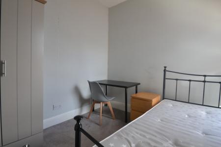 6 bedroom Terraced House to let in Old Moat Lane, Withington, Manchester, M20