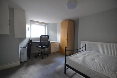 6 bedroom Terraced House to let in Old Moat Lane, Withington, Manchester, M20